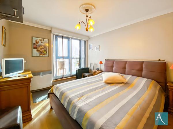 Appartement T3 - 71.29 m² - hypercentre, balcon filant, double stationnement - Arpajon 91290