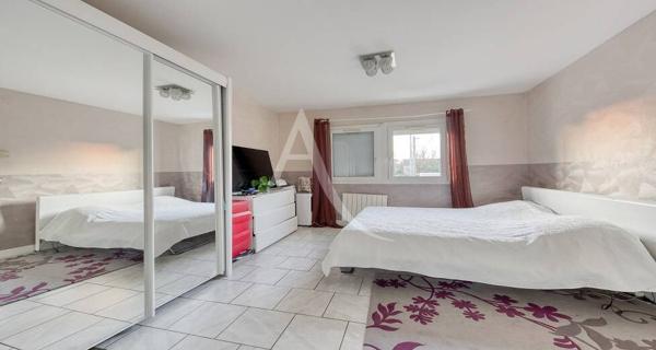 Maison Roissy En Brie 7 pièce(s) 134 m2