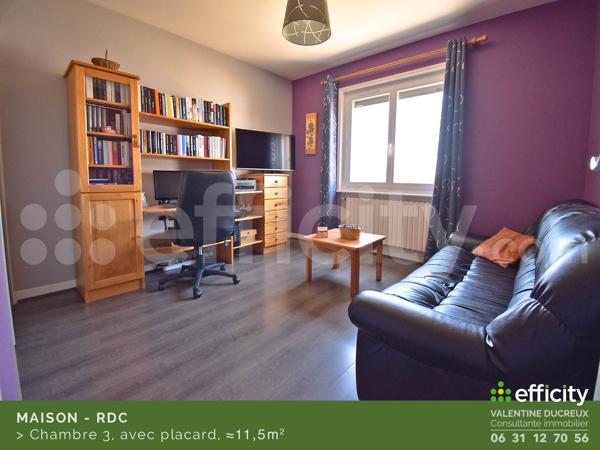 Maison
         6 pièces
        - 120 m² Exclusivité 289 000 € *