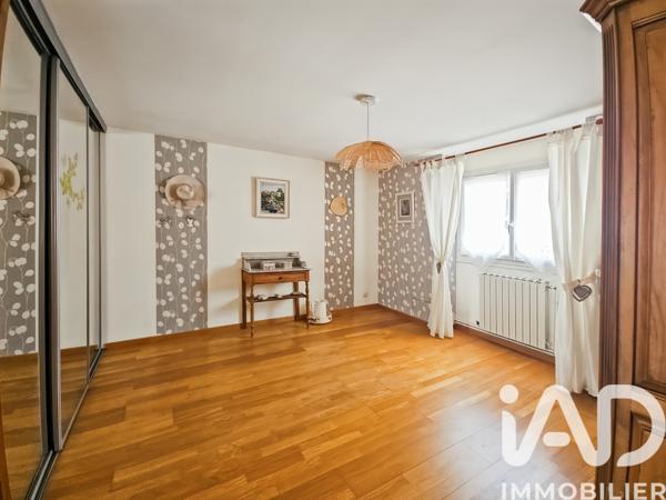 Maison à vendre 6 pièces 110 m² Roissy-en-Brie