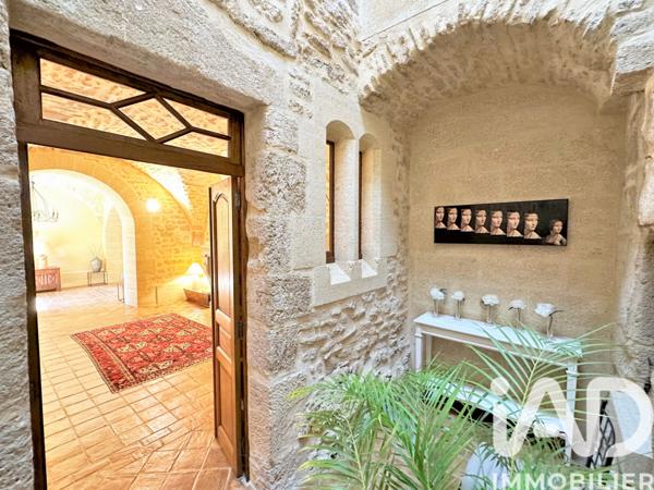 Maison à vendre 5 pièces 184 m² Castillon-du-Gard