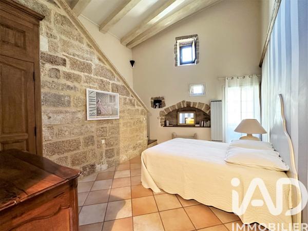 Maison à vendre 5 pièces 184 m² Castillon-du-Gard