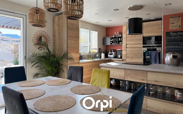 Maison à vendre    5 pièces •  Chomérac