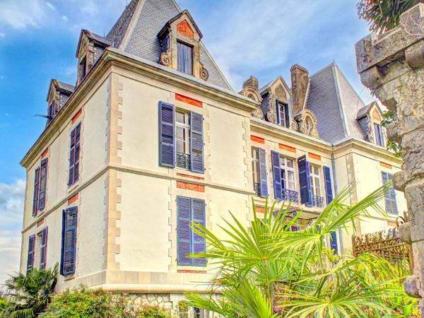 Chateau à vendre à Salies-de-Béarn (64270) - Pyrénées-Atlantiques