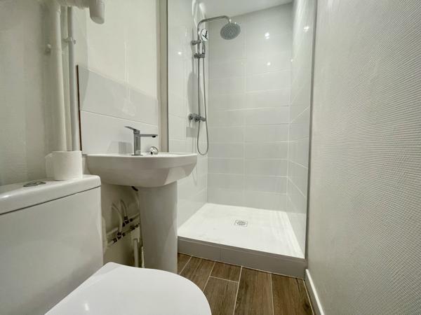 Firminy (42700) Immeuble firminy centre ville