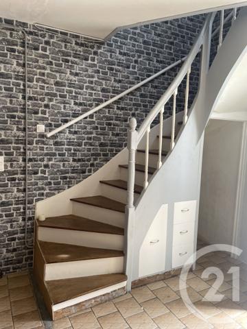 Maison à vendre  3 pièces - 92,93 m 2   CHATELLERAULT  - 86