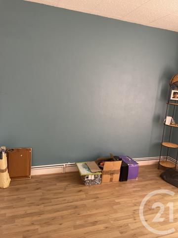 Maison à vendre  3 pièces - 92,93 m 2   CHATELLERAULT  - 86