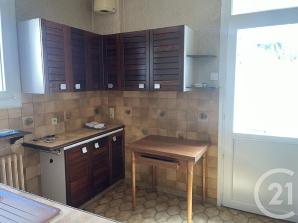 Maison à vendre  3 pièces - 92,93 m 2   CHATELLERAULT  - 86