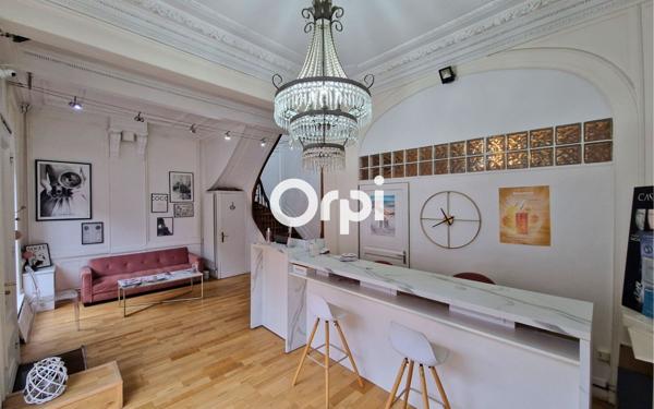 Immeuble à vendre    9 pièces • 180 m2 Tourcoing