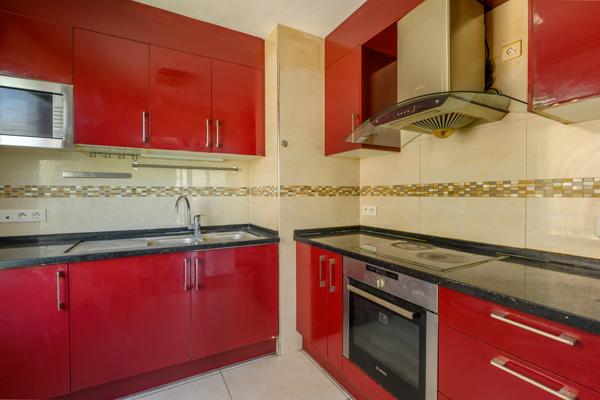 Bobigny (93000) Appartement 3 Pièces avec 2 balcons, parking proche métro 5