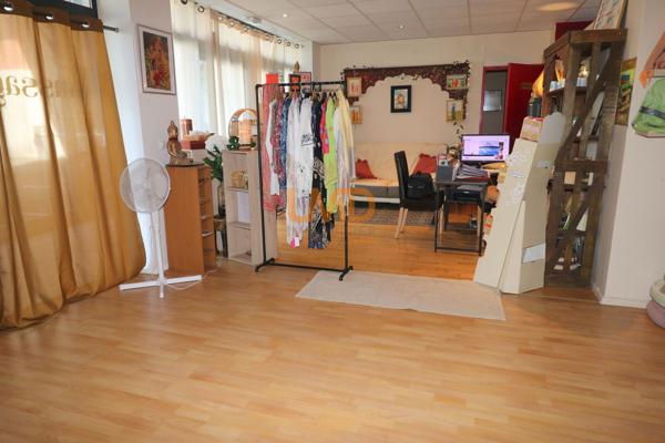 la teste de buch centre ville local commercial cession de bail 85 m²