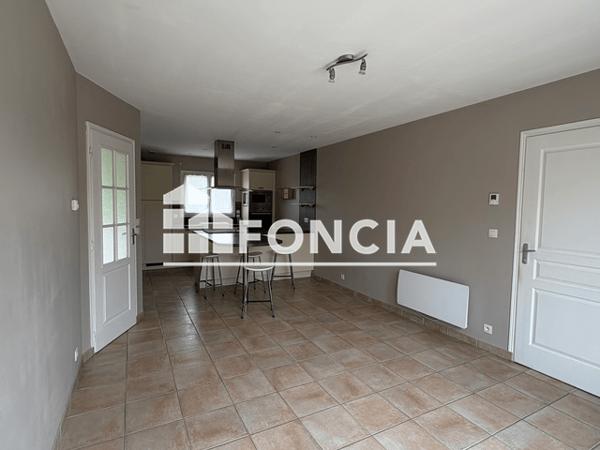 Location Maison 4 pièces 120 m² - Niort 79000