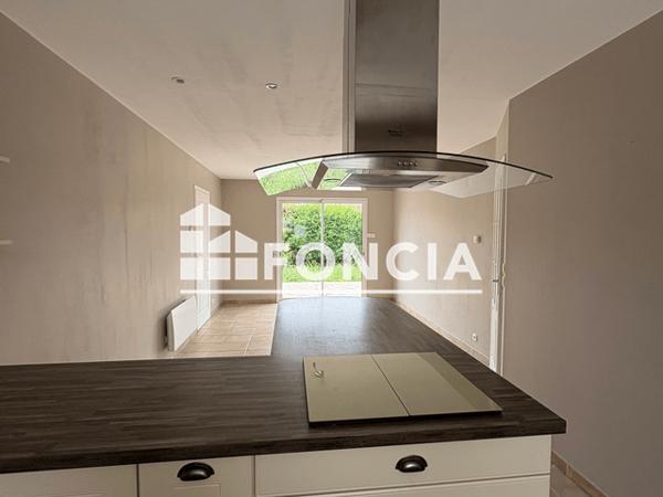 Location Maison 4 pièces 120 m² - Niort 79000