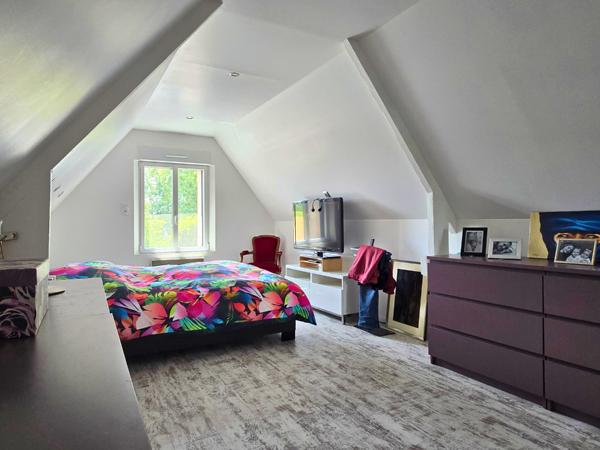 Maison 4 pièces - 277 m²