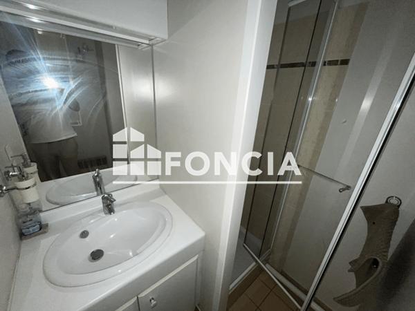 Location Appartement meublé 4 pièces 96.89 m² - 96 RUE CHEVALIER Bordeaux 33000