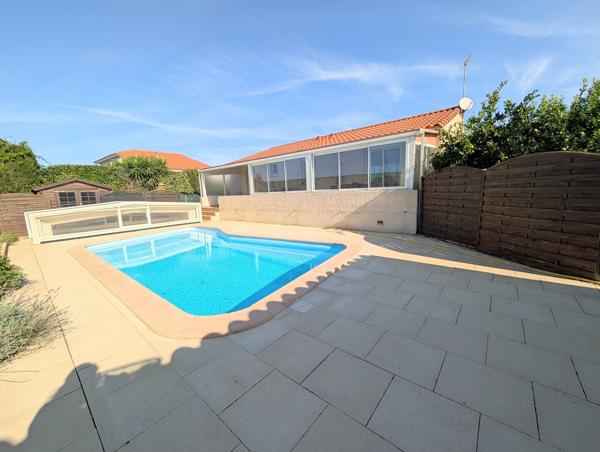 Villa 4 faces piscine