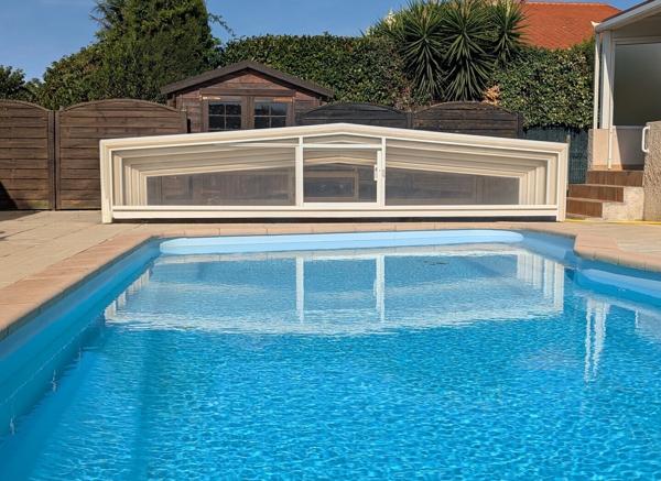 Villa 4 faces piscine