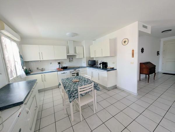 Villa 4 faces piscine