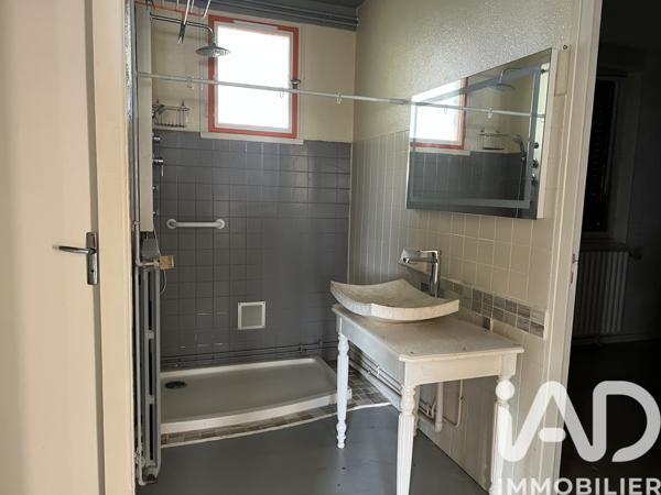 Maison à vendre 5 pièces 104 m² Le Donjon