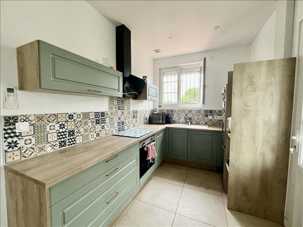 Maison à louer |  AMBARES ET LAGRAVE |  5 pièces | 134 m²