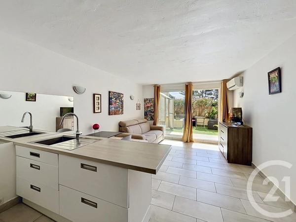 Appartement F1 à vendre  1 pièce - 24,21 m 2   ANTIBES  - 06