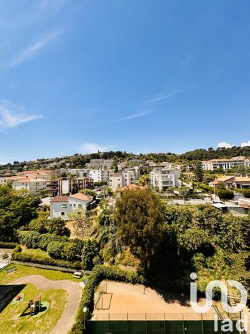 Appartement à vendre 3 pièces 62 m² Saint-Laurent-du-Var