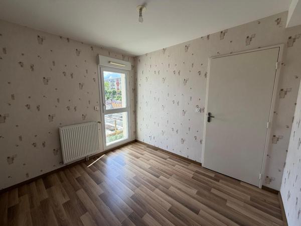 Appartement 3 pièce(s) 2 chambre(s) 75.02 m²