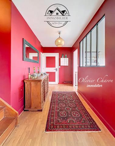 Fourqueux (78112) Triplex 9 pièces 183m2 habitables pour 215m2 sol - deux box - terrasses - balcons