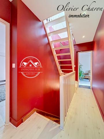 Fourqueux (78112) Triplex 9 pièces 183m2 habitables pour 215m2 sol - deux box - terrasses - balcons