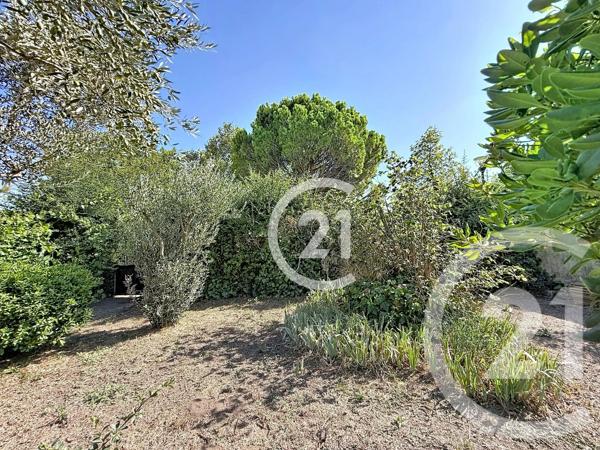 Maison à vendre  5 pièces - 114,69 m 2   ST MARTIN DE CRAU  - 13
