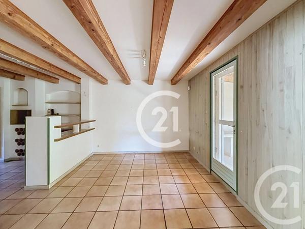 Maison à vendre  5 pièces - 114,69 m 2   ST MARTIN DE CRAU  - 13