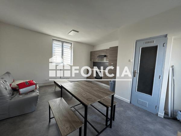 Location Studio meublé 22.67 m² - 1A rue Jule Valles Lens 62300