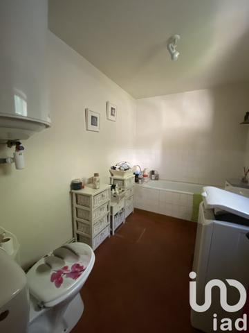 Appartement 3 pièces de 49 m² à Épernon (28230)