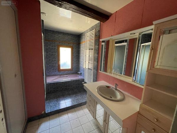 Maison à vendre à Précy-Saint-Martin dans l'Aube (10500), ref :