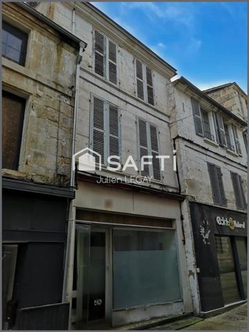 Maison de ville à rénover – Fort potentiel – Centre de Saint-Maixent-l’École