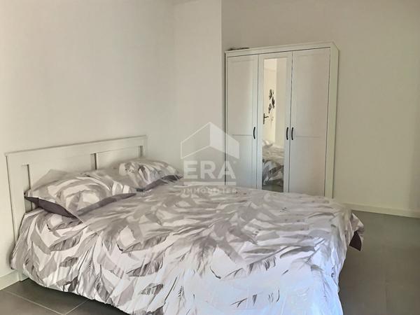 A louer appartement de type 2 meublé avec terrasse à Marseille 13015