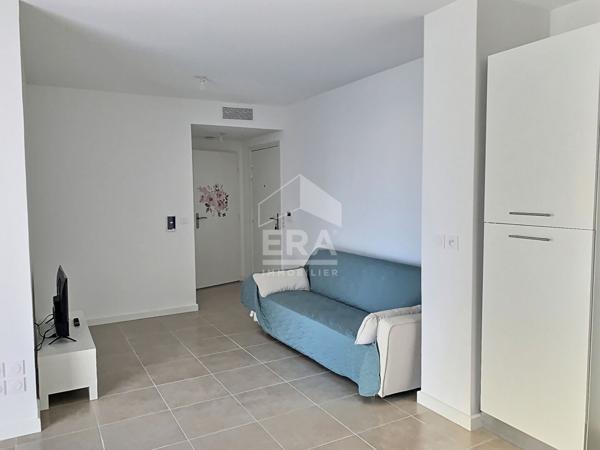 A louer appartement de type 2 meublé avec terrasse à Marseille 13015