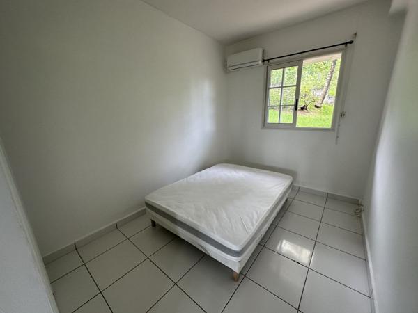 Location Appartement104,16 m² - 5 Pièces - LES ABYMES (97139)