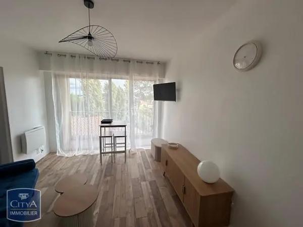 Appartement à louer 1 pièce 22.34m² Dax (40100)