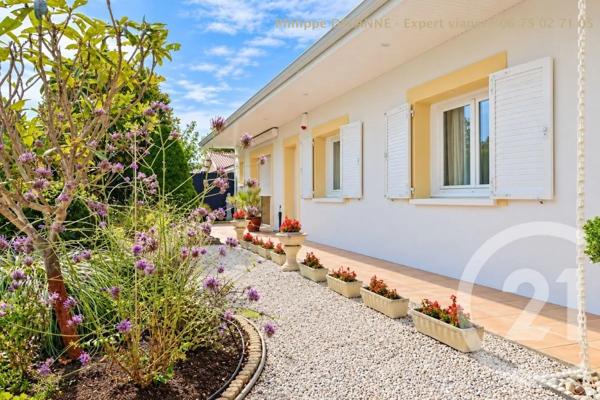Maison à vendre  5 pièces - 105,70 m 2   ANDERNOS LES BAINS  - 33