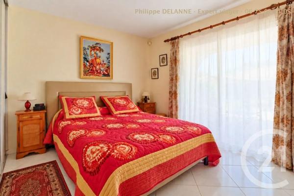 Maison à vendre  5 pièces - 105,70 m 2   ANDERNOS LES BAINS  - 33
