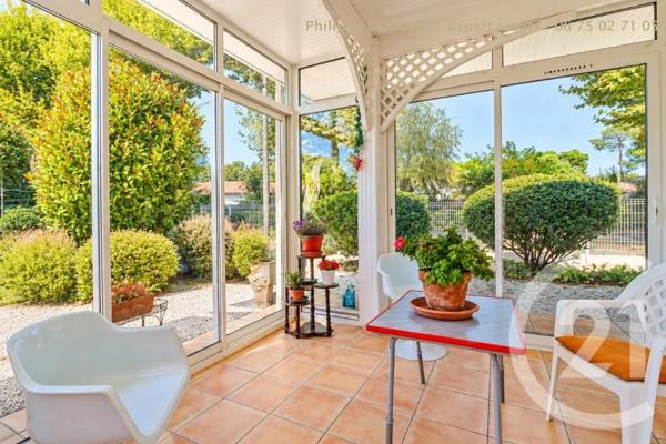Maison à vendre  5 pièces - 105,70 m 2   ANDERNOS LES BAINS  - 33