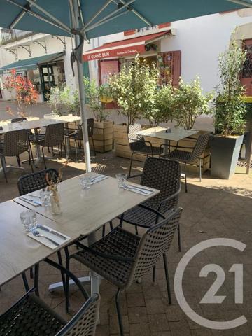 à vendre  60 m 2   ST JEAN DE LUZ  - 64