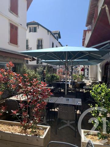 à vendre  60 m 2   ST JEAN DE LUZ  - 64