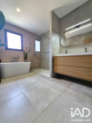 Maison à vendre 7 pièces 175 m² Sainte-Marie-la-Mer