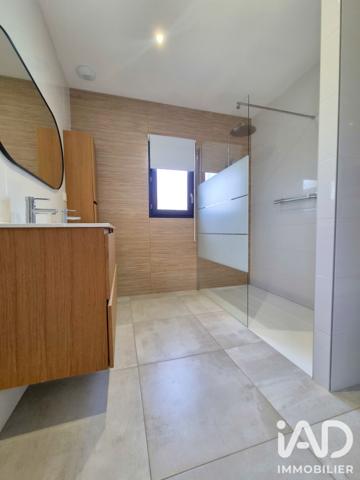 Maison à vendre 7 pièces 175 m² Sainte-Marie-la-Mer