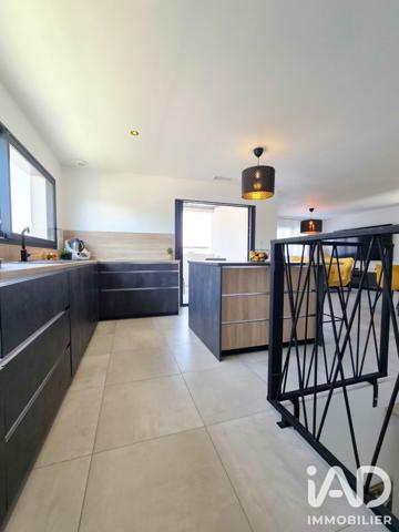 Maison à vendre 7 pièces 175 m² Sainte-Marie-la-Mer