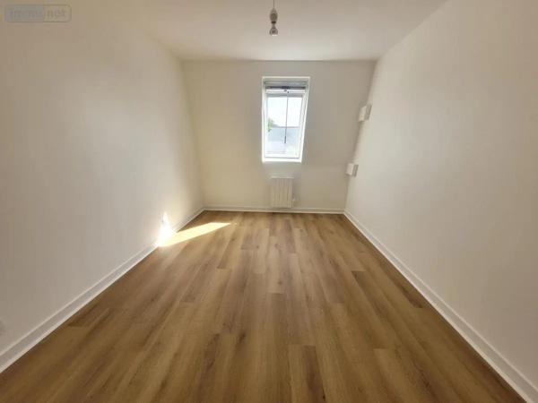 Achat - Appartement Sablé-sur-Sarthe 72300 4 pièces 90 m 2 723 m 2