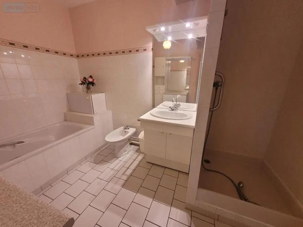 Achat - Appartement Sablé-sur-Sarthe 72300 4 pièces 90 m 2 723 m 2