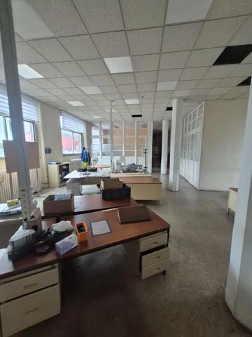 Local professionnel à vendre 2200m² Douai (59500)